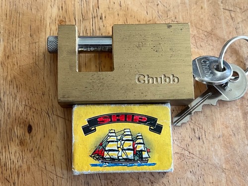 Chubb padlock with keys - chubb,
