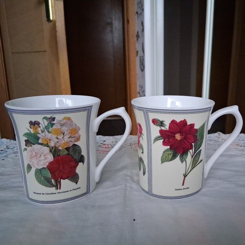 Pair vintage elizabethan - of,