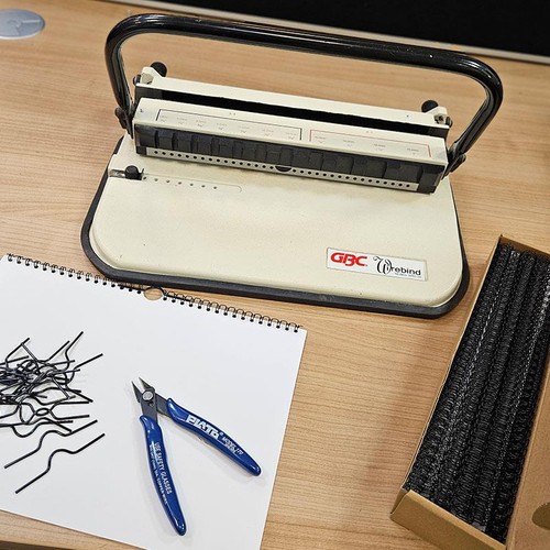 Used calendar making kit all - -,