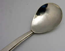 ARTS & CRAFTS STERLING SILVER JAM SPOON c1940 STYLISH HAND MADE 25g