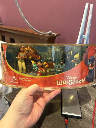 Disney store lilo - disney,