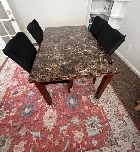 Dining table good - dining, condition