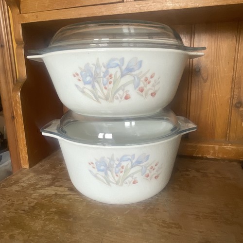 Matching vintage pyrex - matching,