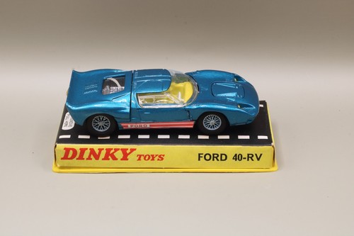 Dinky 132 ford - 132,