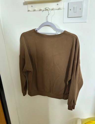 Size ladies clothes - 10-12,