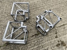 3 x Ultima Arena/Exhibition Aluminium truss corners stage light trussing 3-way 2