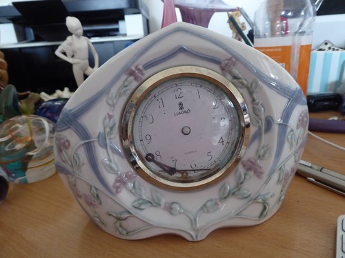 Collectors lladro shelf clock - collectors,