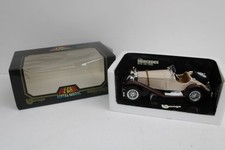 Burago 1:18 Diecast Tan 1928