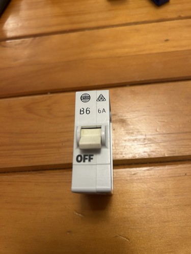 Wylex plug in - b6, circuit
