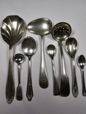 Set Of 8 Collectable Vintage Spoons