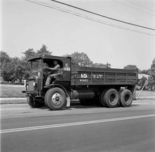 Autocar Dump Truck 10-Wheeler