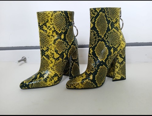 Lola skye yellow black