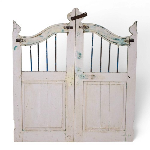 Pair vintage indian garden - pair,