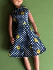 🧡 Vintage 1970s Action Girl