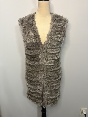 Rabbit fur vest - nwt, eye
