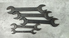 Snail Brand - Spanners, Small