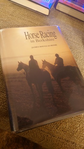Horse racing berkshire - racing, in