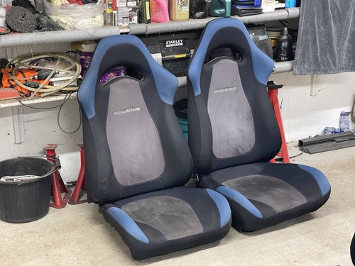 Subaru impreza front seats - front,