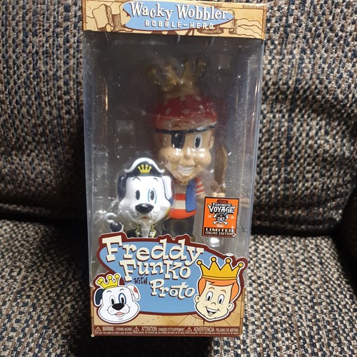 Funko wacky wobbler - wacky, freddy
