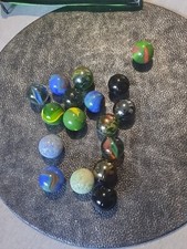 Glass marbles x17 ?vintage?