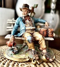Capodimonte Porcelain Figurine / Tramp On The Bench / 23x22x27cm / Vintage VGC