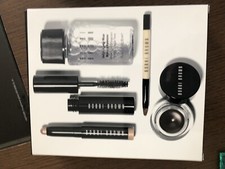 Bobbi Brown Beige Long Wear