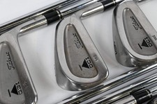 Titleist DCI 962 Irons /