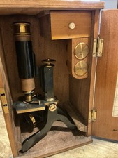 ANTIQUE brass microscope In Wooden Case Harris & Co Limited,very Old As Pictured