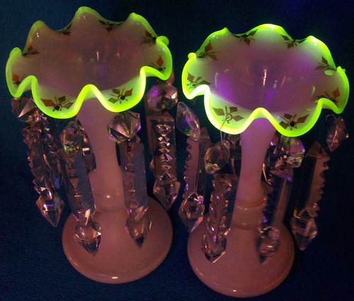 Pair uranium glass mantel - pair,