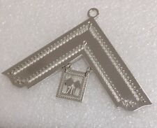 Craft Past Masters collar jewel - new quality product with high shine to front