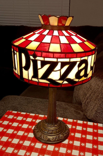 New pizza hut - new, tiffany