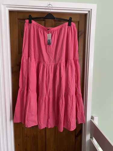 Bnwt ladies woman - bnwt, woman’s