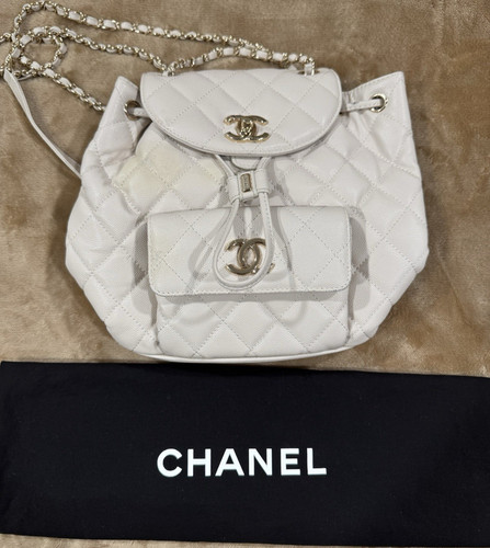 Chanel white quilted - white,