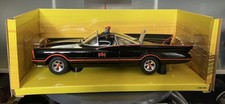 Hot Wheels 1:18 Batman