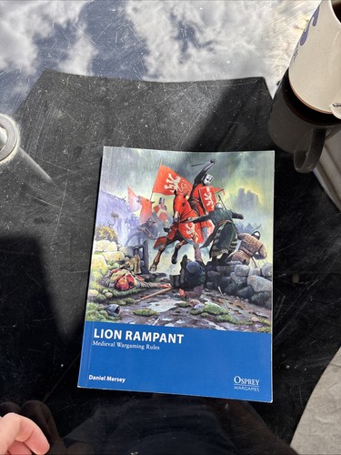 Lion rampant medieval - lion,