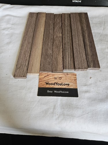 Walnut slat hardwood - 🍁,