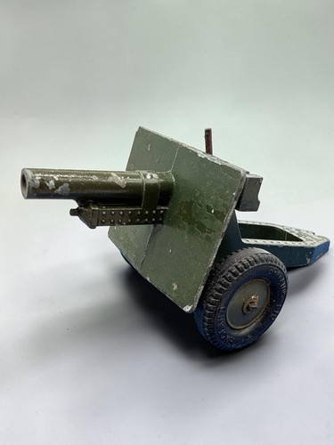 Britains pounder field - britains, 25‑pounder
