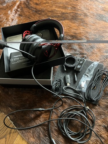Hyperx cloud revolver wired - cloud,
