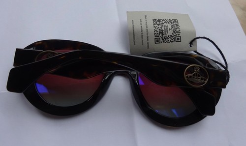 185 vivienne westwood - £185,