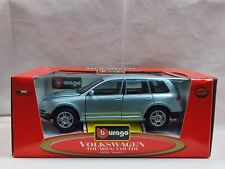 Bburago 1/18 Volkswagen Touareg V10 TDI Model Car Light Blue