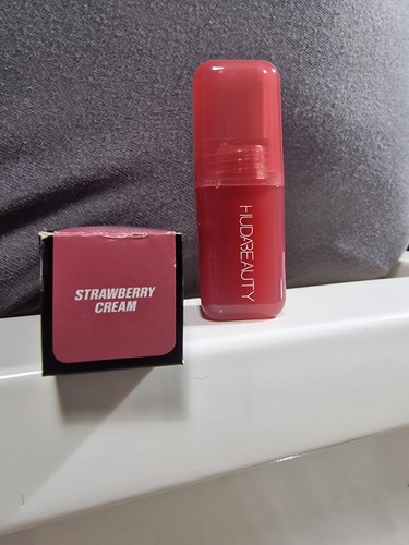 Huda beauty blush - huda,