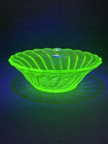 Vintage bagley uranium - vintage, glass