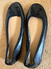 Primark atmosphere black pump flats