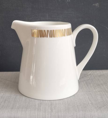 Royal tuscan isis milk jug - royal,