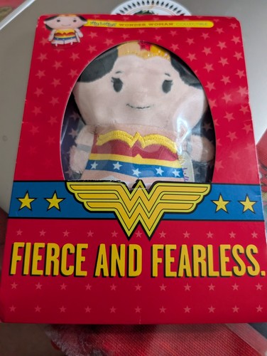 Hallmark itty bitty comics - hallmark,