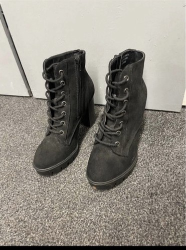 Black chunky lace heeled - up,