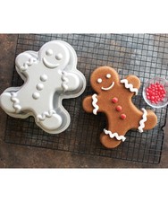 Nordic Ware Gingerbread Pan
