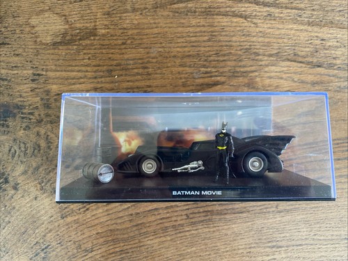 Batman movie 1989 - batman, batmobile