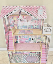 Early Learning Rosebud dolls house