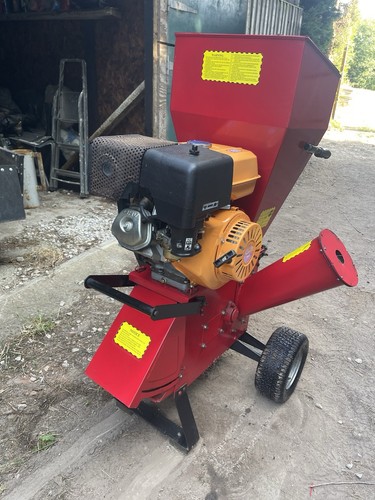 Titon pro wood chipper used - -,